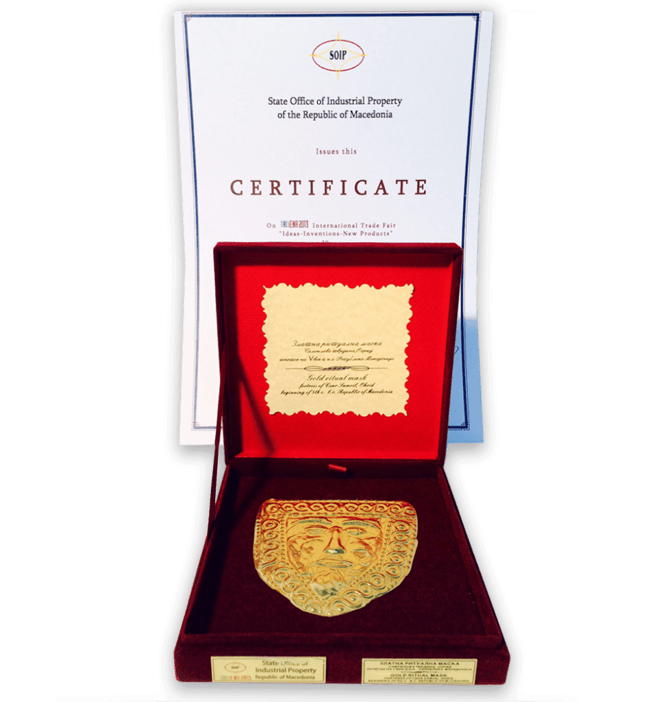 GOLD MASK with special acknowledgment and CERTIFICATE